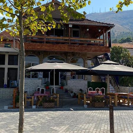 Hotel Piccolino Shkodër 外观 照片
