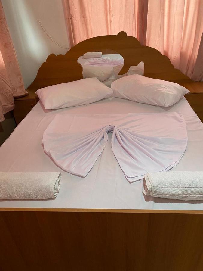 Hotel Piccolino Shkodër 外观 照片
