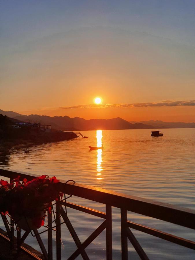 Hotel Piccolino Shkodër 外观 照片