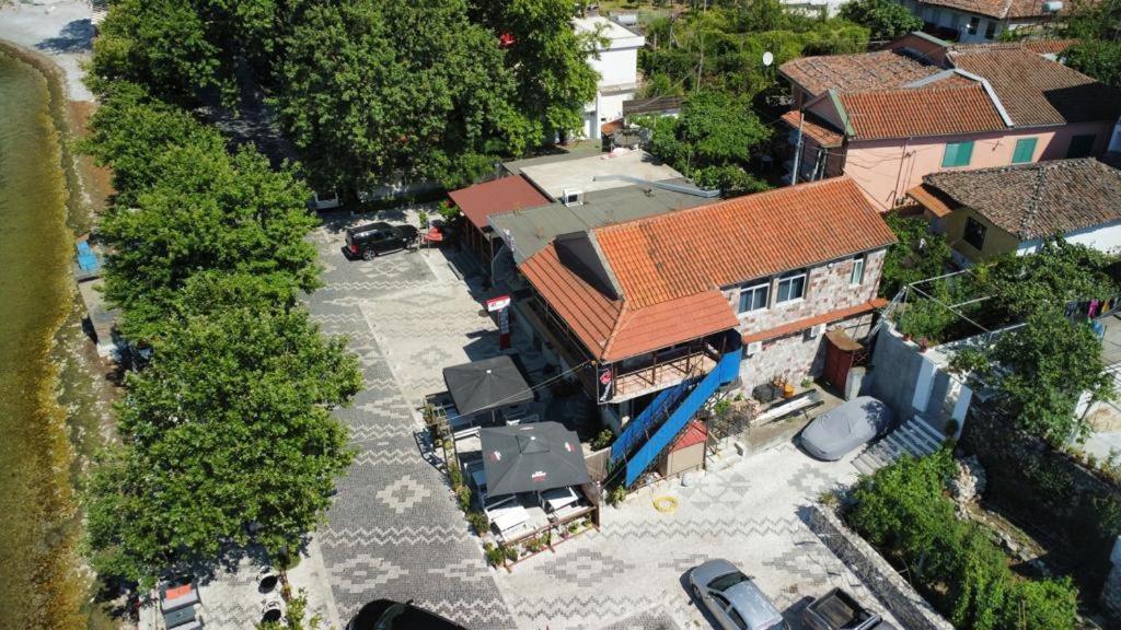 Hotel Piccolino Shkodër 外观 照片