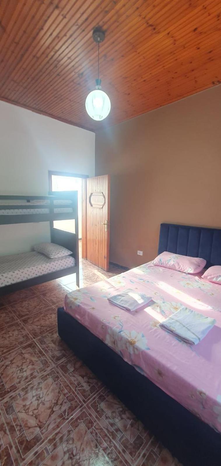 Hotel Piccolino Shkodër 外观 照片
