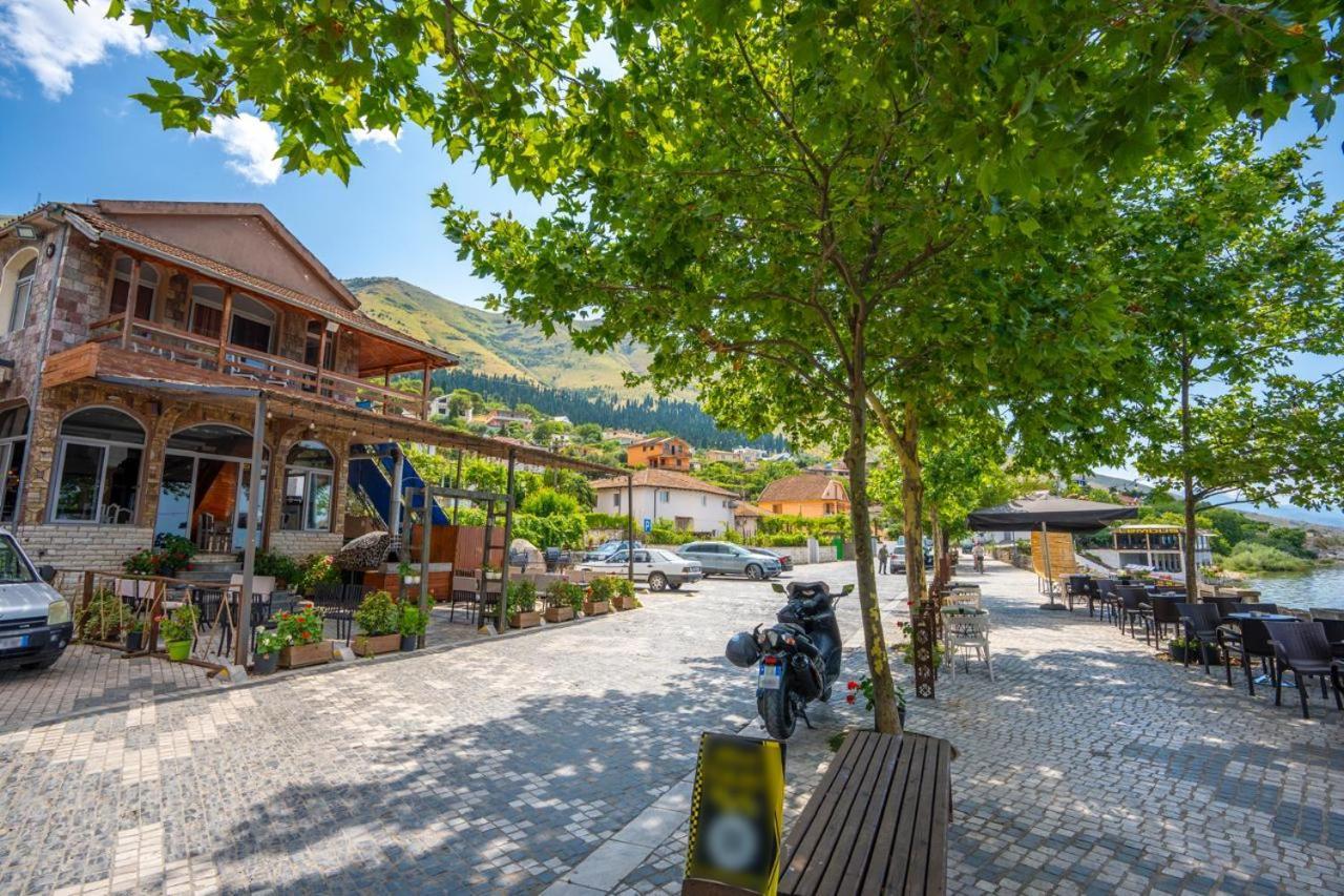 Hotel Piccolino Shkodër 外观 照片
